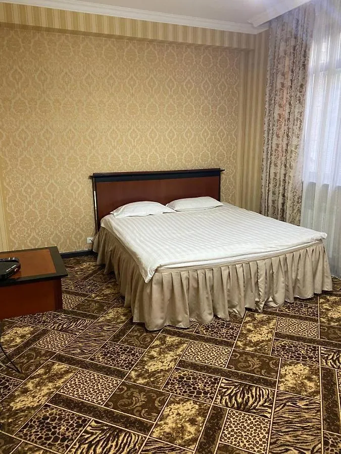 Medeus Villa Alma-Ata Bed & Breakfast