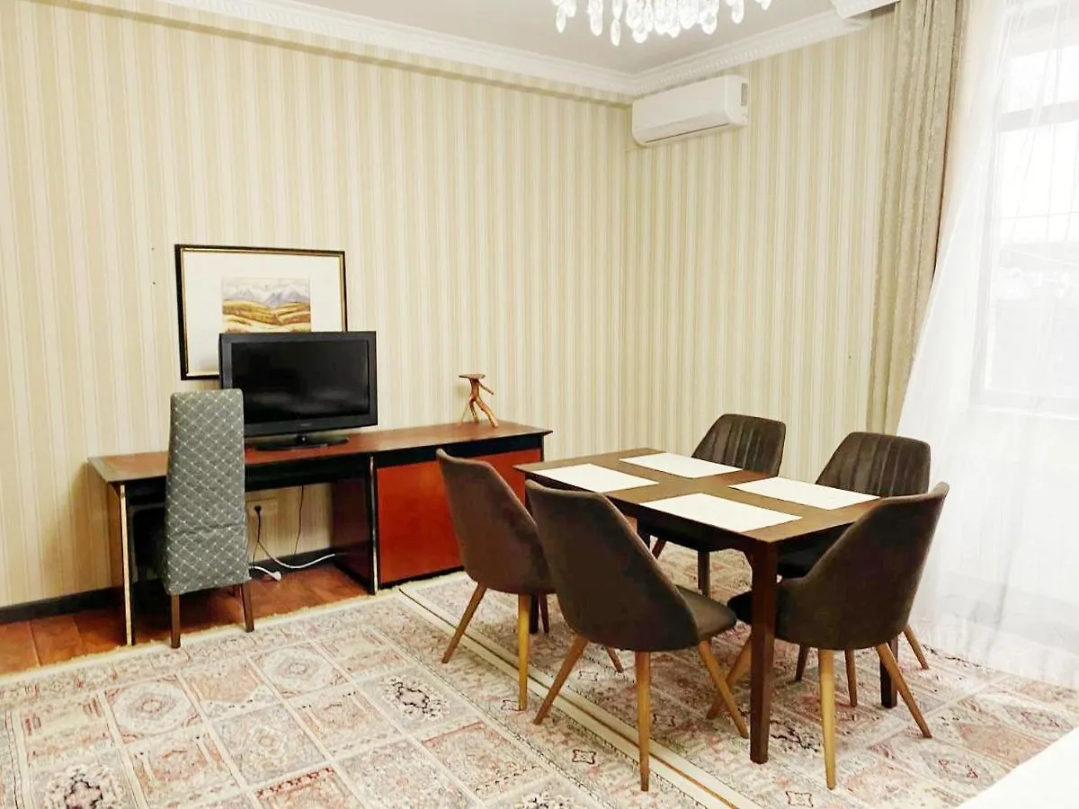Medeus Villa Almaty Bed & Breakfast